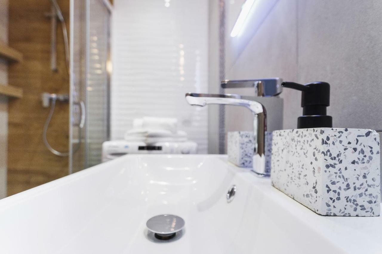 Tauron Arena Elegant Apartment Dabska By Noclegi Renters 克拉科夫 外观 照片