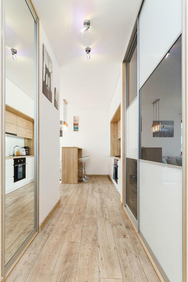 Tauron Arena Elegant Apartment Dabska By Noclegi Renters 克拉科夫 外观 照片